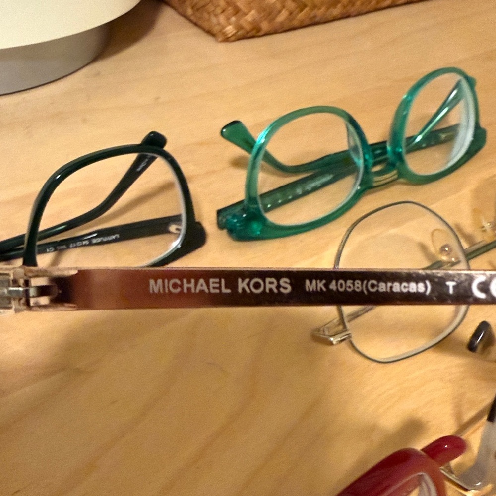 Set of Six Eyeglasses - Picture 6 of 6